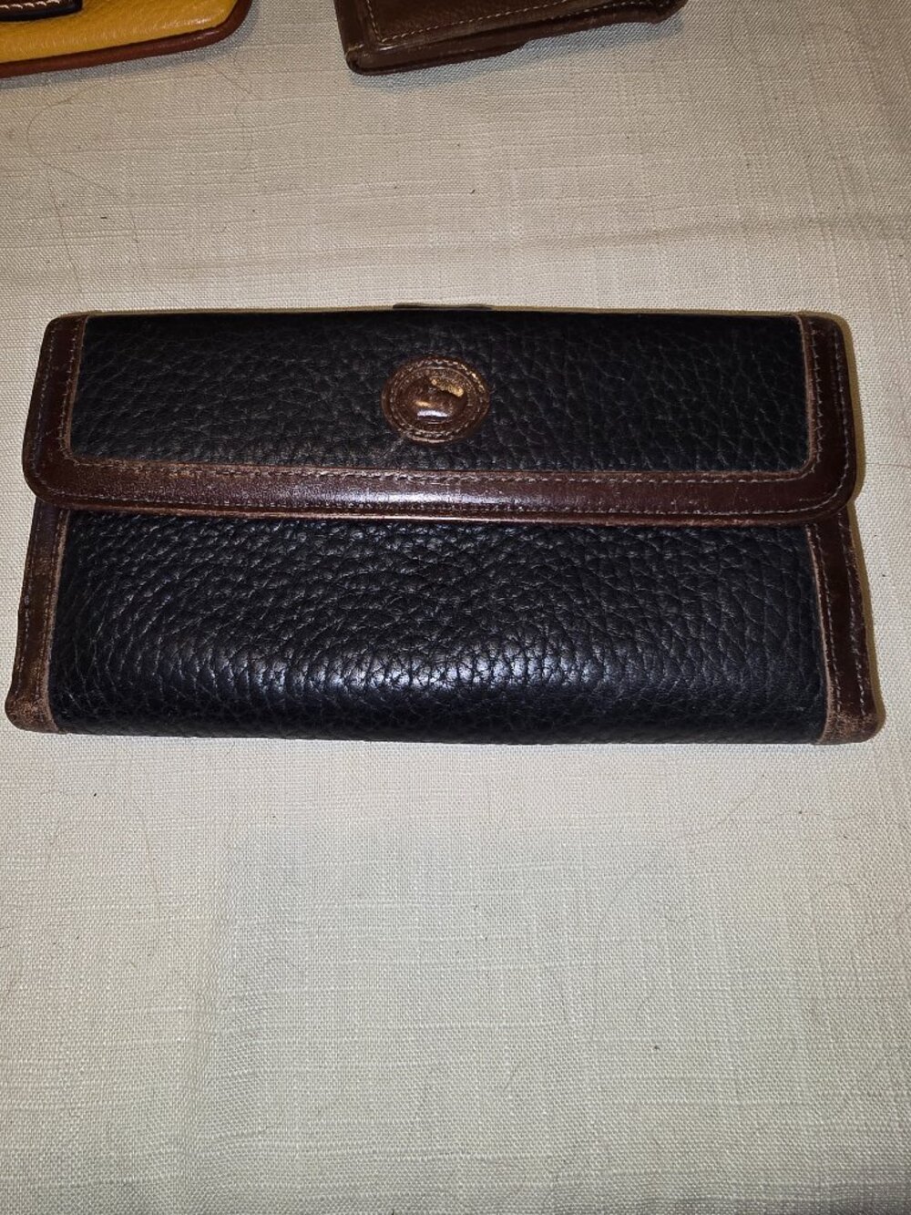 Dooney & Bourke wallet 90s